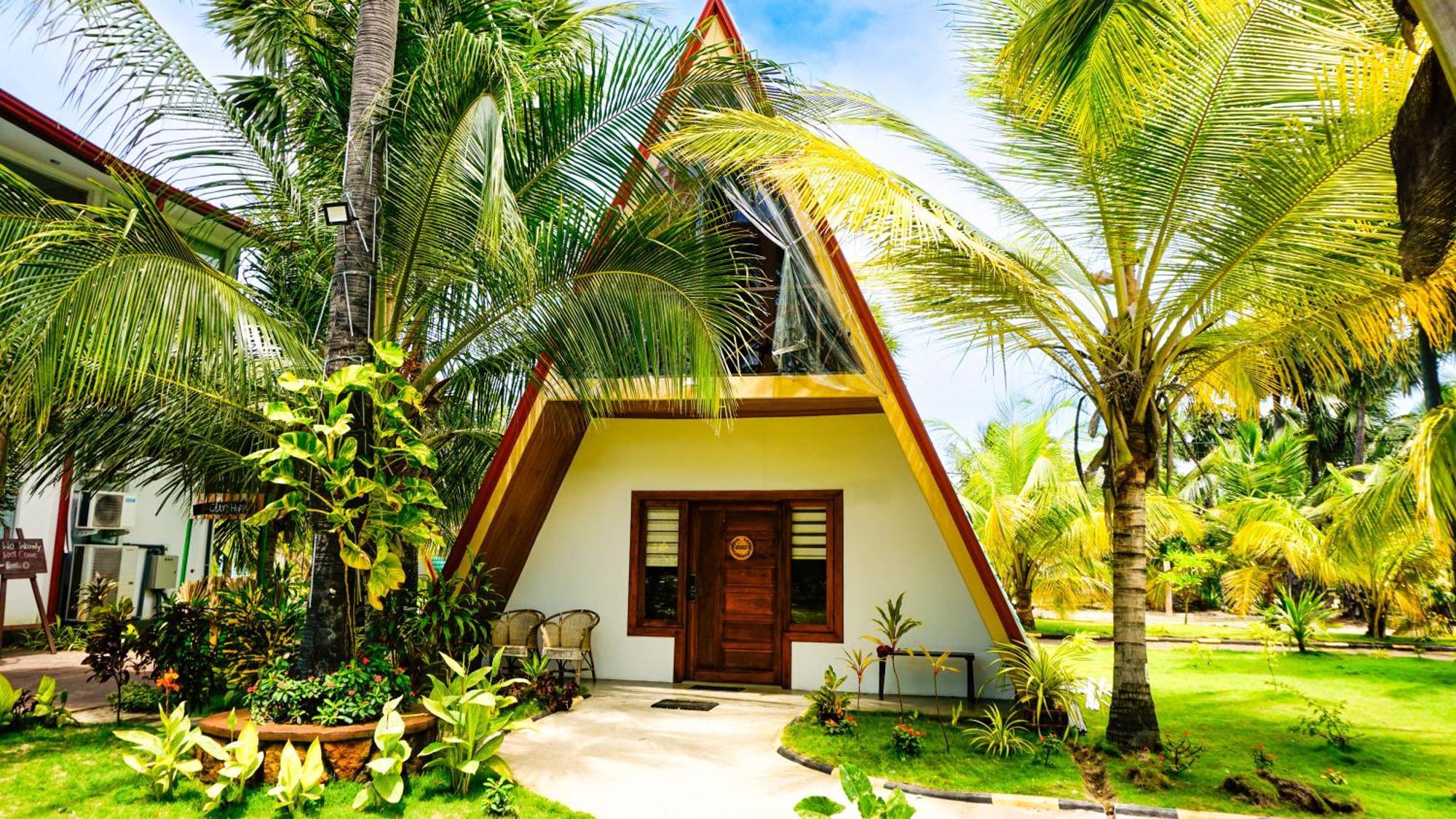 Reecha Resort & Hotel キリノッチ エクステリア 写真