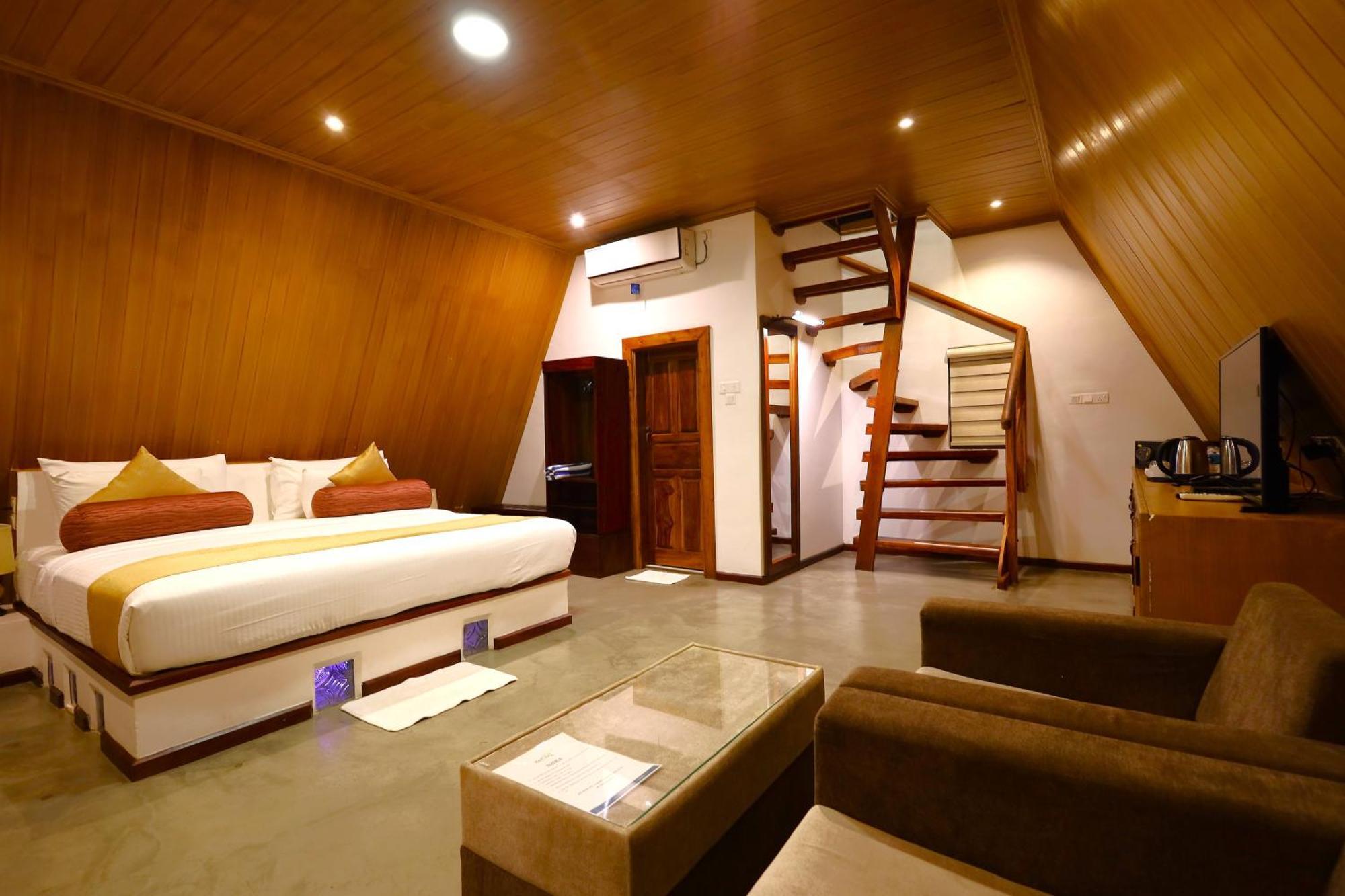 Reecha Resort & Hotel キリノッチ エクステリア 写真